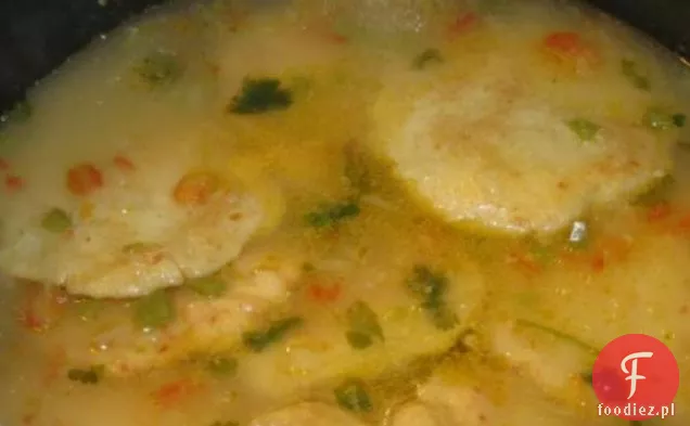 Sopa de Capirotadas Hondurenas (zupa z ciasta serowo-kukurydzianego)