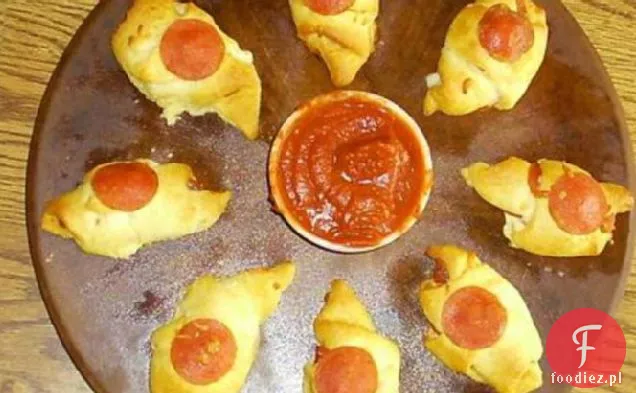Pepperoni i ser półksiężyc Roll-upy