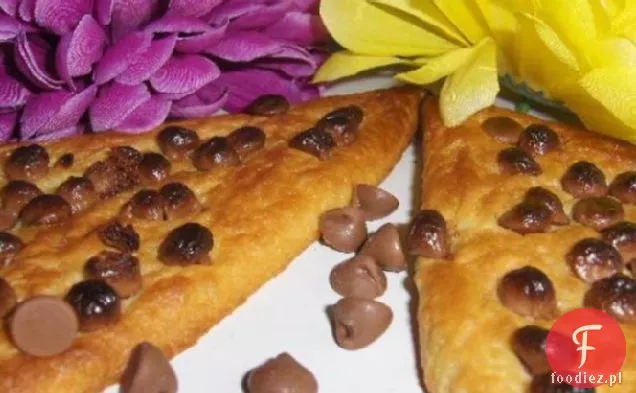 Cinnamon Chip Filled Crescents
