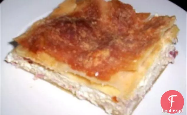 Ciasto mięsne z ciasta filo
