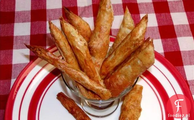 Pizza Phyllo ze świeżymi pomidorami i serem Feta
