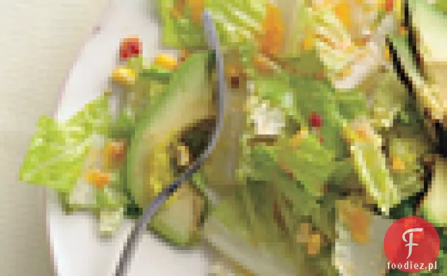 Sałatka rzymska, grillowane awokado i wędzona kukurydza z sosem Chipotle-Cezar