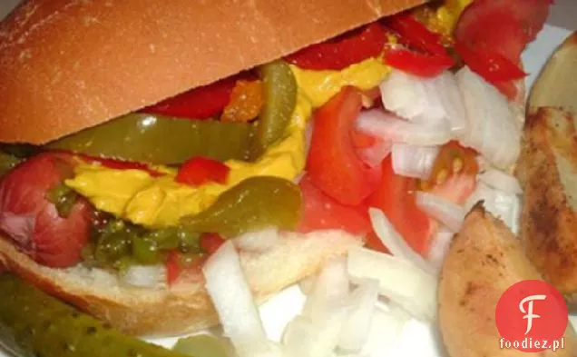 Hot dogi i frytki w stylu Chicago