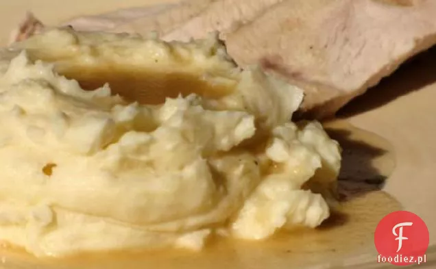 Wolno Pieczona Pierś Z Indyka Z Sosem