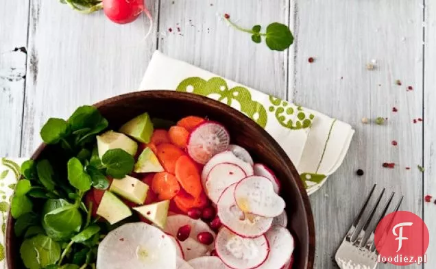 Orzeźwiająca Sałatka Z Rzodkiewki I Rukoli Daikon