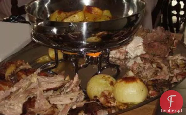 Wilgotny pieczony indyk z sosem portowym