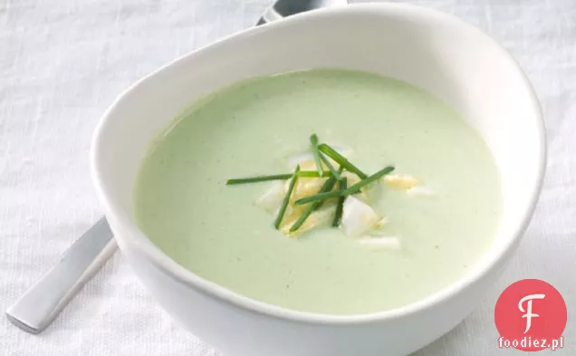 Zupa Z Ogórków Mrożonych Z Miętą, Rukolą I Serem Feta