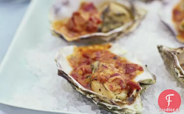 Grillowane ostrygi z polewą Chipotle