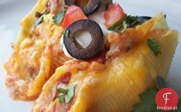 Tacos w skorupkach makaronu