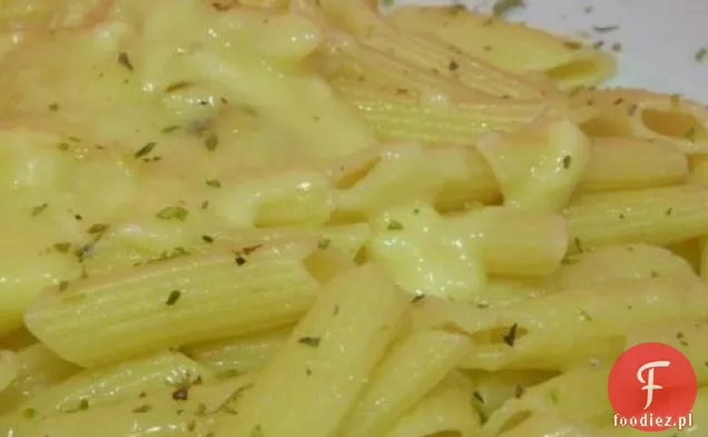 Sos z sera pleśniowego Bea do makaronu