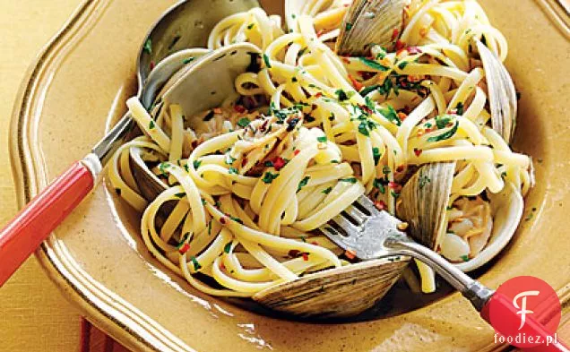 Linguine z sosem z białych Małży