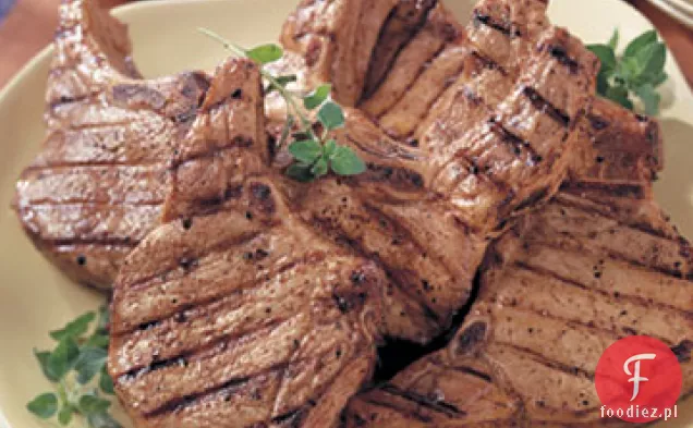 Kotlety wieprzowe solone z pikantnym sosem Barbecue Chutney