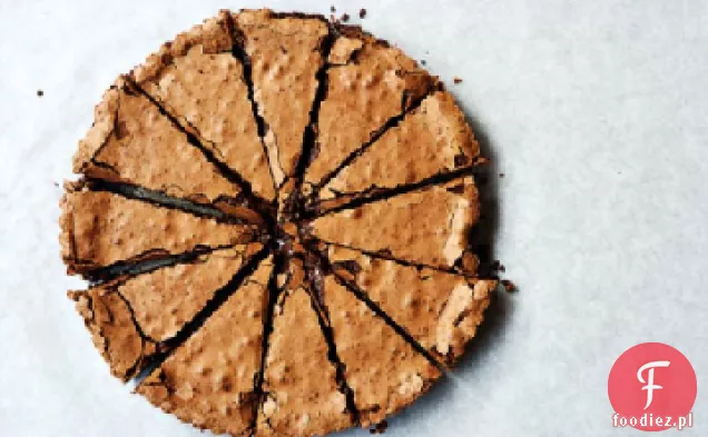 Tarta czekoladowa z orzeszkami piniowymi przepis
