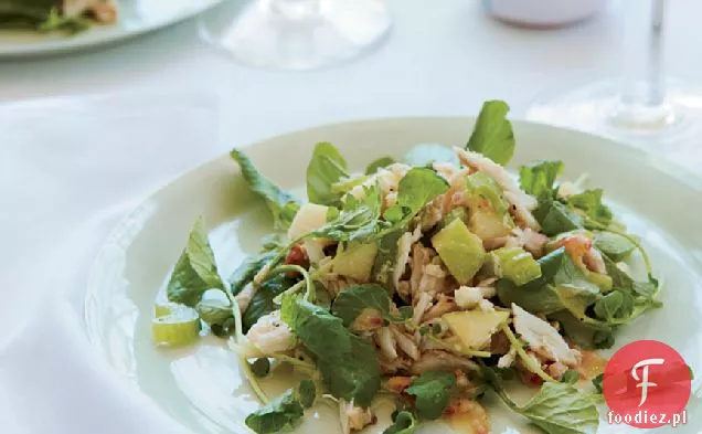 Sałatka z kraba, jabłka i rukoli z winegretem orzechowym