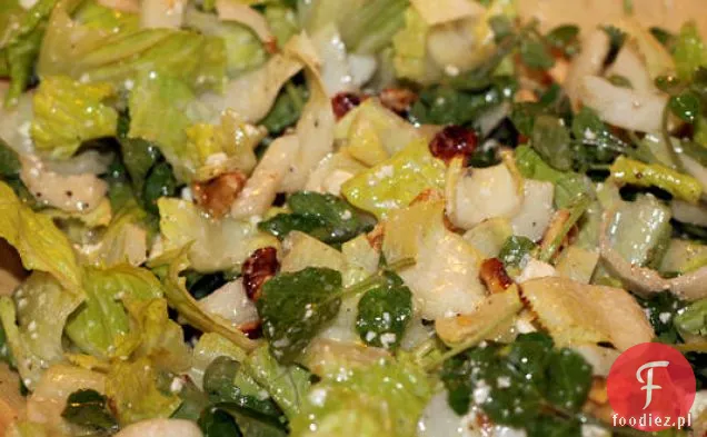 Sałatka Słodko-Gorzka Z Sosem Z Sera Pleśniowego Gorgonzola