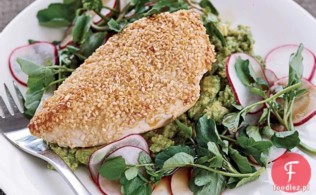 Sałatka z kurczaka sezamowego z sosem imbirowo-limonkowym