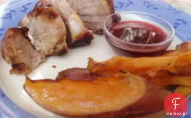 Grillowana Polędwica Z Pikantnym Sosem Z Granatów