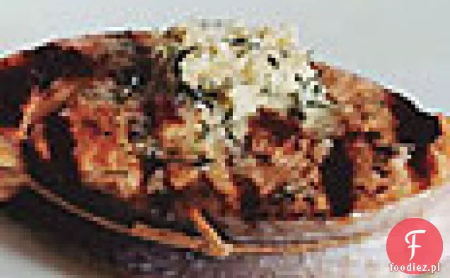 Grillowane steki z łososia bez kości z chrzanowym masłem koperkowym