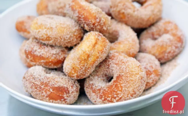 Ciepłe Miniaturowe Pączki