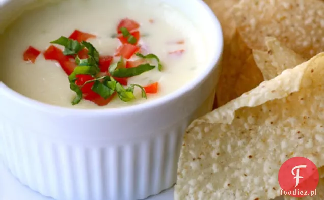 Queso Blanco Picante (Pikantny Dip Z Białym Serem)