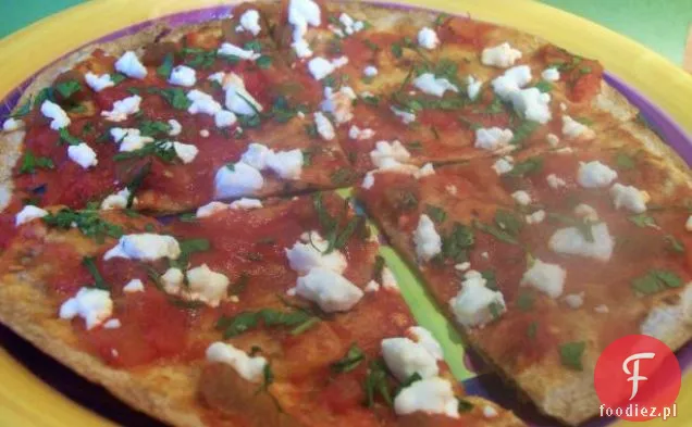 Tostadas z kozim serem i salsą