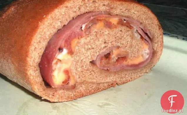 Szynka i Szwajcarskie Stromboli