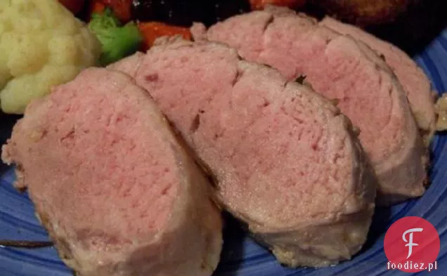 Schab wieprzowy w białym winie z czosnkiem, koprem i rozmarynem