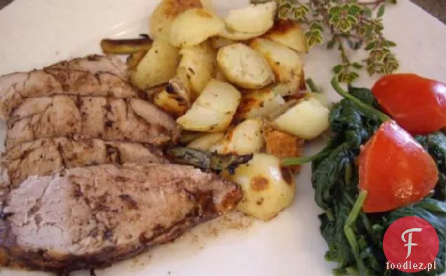 Soczysta balsamiczna polędwiczka wieprzowa z czosnkiem i tymiankiem