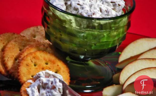 Kremowy, boczek ,Orzech włoski i niebieski ser Dip
