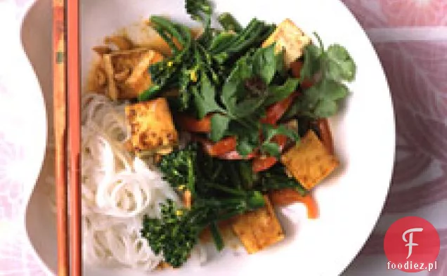 Smażone tofu w stylu tajskim