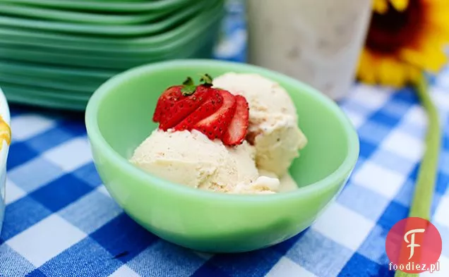 Lody Truskawkowe