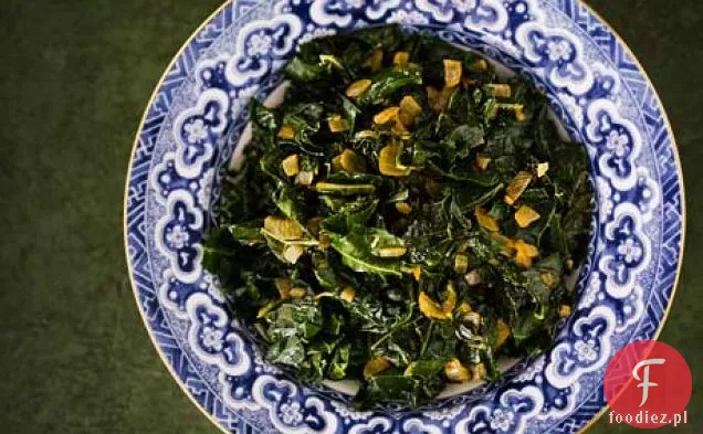 Kapusta smażona z wędzoną papryką