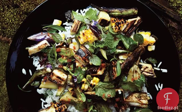 Grillowana Sałatka warzywno-ryżowa z sosem rybnym Vinaigrette