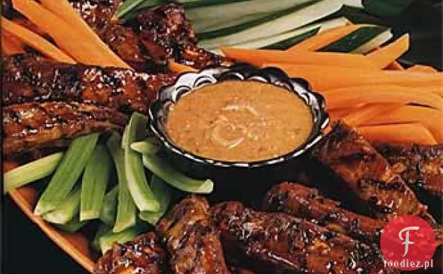 Żeberka wieprzowe Satays z sosem orzechowym