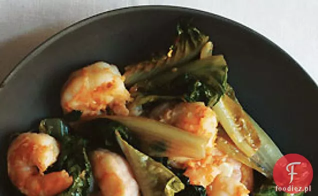 Krewetki i Romaine Stir-Fry