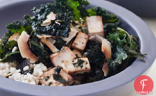 Chrupiąca Sałatka z jarmużu i Tofu z kokosem