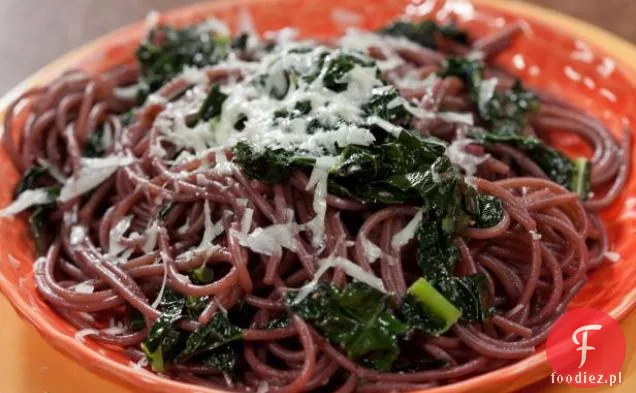 Pijane Spaghetti Z Czarną kapustą
