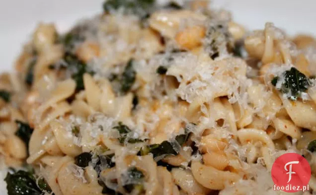 Makaron Z Kapustą I Marynowaną Fasolą Z Wędzoną Papryką