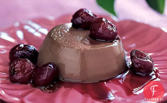 Czekoladowa Panna Cotta z czereśniami szkliwionymi portykiem i balsamicznym