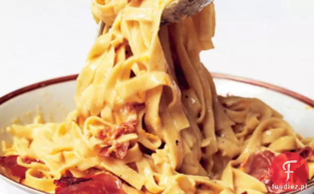 Tagliatelle z Prosciutto i pomarańczą
