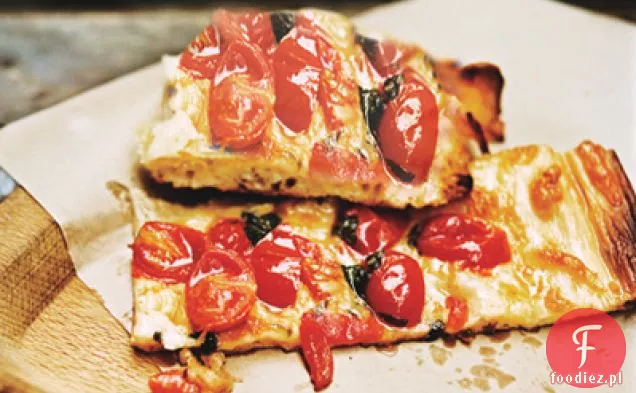 Pizza po Rzymsku z pieczonymi pomidorkami Cherry