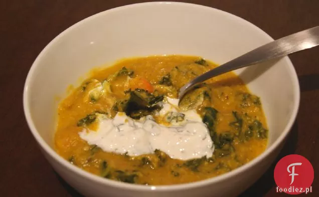 Curry Zupa Z Soczewicy Z Jogurtem Kolendry