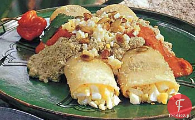 Tacos jajeczne z pestkami dyni i sosami pomidorowo-Habanero