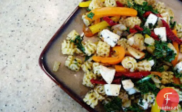 Rainbow Vegetable And Radiatore Pasta Toss