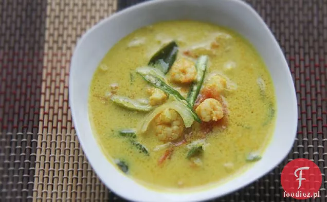 Kerala Shrimp Moilee (Curry Shrimp and Coconut Soup)