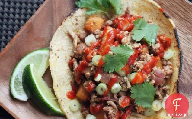 Łatwe Tacos z indyka i squasha z Sriracha