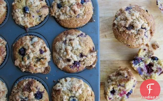 Brown Sugar Berry Crumble Muffins
