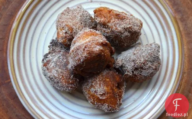 Apple Brandy Pączki Otwory