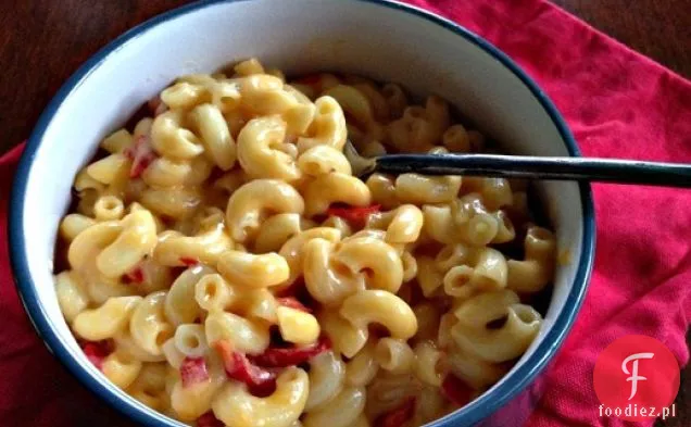 Stovetop Cheddar Mac and Cheese With Peppadew Peppers