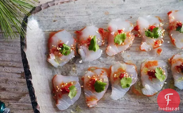 Snapper Crudo z Chiles i sezamem